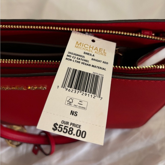 Michael Kors Sheila Medium Satchel in Bright Red, Brand New with Tags - Picture 7 of 7